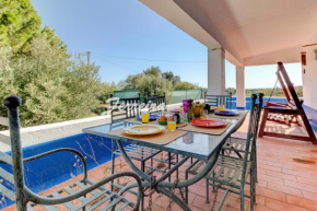 Villa Caramu - rustic 3 bedroom villa with private pool and great seaviews